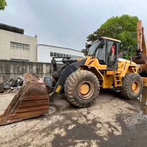 ¡Gran oferta! Cargadora Volvo L120 usada en Suecia, cargadoras de ruedas Volvo L105, L120, L150, L180 de segunda mano en venta. - Product Image 2