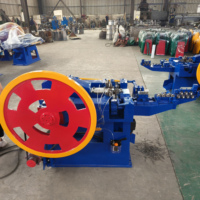Vente directe d'usine, machine à fabriquer des vis en acier à moteur entièrement automatique à grande vitesse, vente chaude, avec une puissance élevée de 1,5 à 7,5 kW