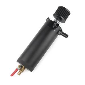 Universal Car Aluminum Baffle Oil Catch Can <span class=keywords><strong>2</strong></span>-port Tank dengan Filter Breather Oil Separator Hitam - Product Image 1