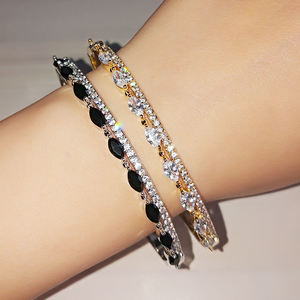 Ensemble de bijoux RAKOL SP1021 pour femmes, bracelet et bague en cristal de zircon - Product Image 3