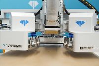 Router CNC Blue Elephant 1325 con husillo de bolas y ATC, con dos cambiadores de herramientas tipo carrusel para muebles y gabinetes