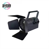 Projecteur Fresnel LED COB 100W CRI95 3200K~5600K Zoom motorisé Sans ventilateur Silencieux Lumière de scène DMX RDM pour studio et théâtre