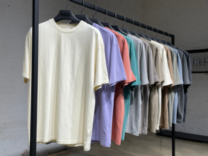 เสื้อยืดผู้ชายใส่สบายสำหรับฤดูร้อน ผ้าคอตตอนหนานุ่ม ทรงโอเวอร์ไซส์ - Product Image 3