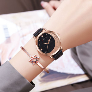 Montre pour femme en or rose, cadran ciel étoilé, bracelet en cuir gaufré croco bordeaux, montre-bracelet à quartz tendance - Product Image 3