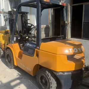 Montacargas Toyota de 3/4/5/6/7 Toneladas con Desplazamiento Lateral FD30 FD100 FD200, Montacargas Diésel, Combustible, Komatsu, TCM, Mitsubishi, Toyota - Product Image 1