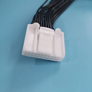 وصلة أسلاك وراديو مخصصة للسيارات من الذكور إلى الإناث تعمل بجهد 24 دبوس من المصنع مخصصة لسيارات تويوتا - Product Image 3