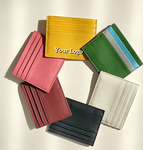 Porte-cartes pour femmes avec logo personnalisé, porte-cartes cadeau en PU de luxe classique de haute qualité en gros - Product Image 1