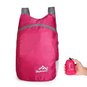 Lichtgewicht Packable Rugzak Heldere Kleur Opvouwbaar Ultralight Outdoor Opvouwbare Handy Travel Dagrugzak Tas Voor Mannen Vrouwen