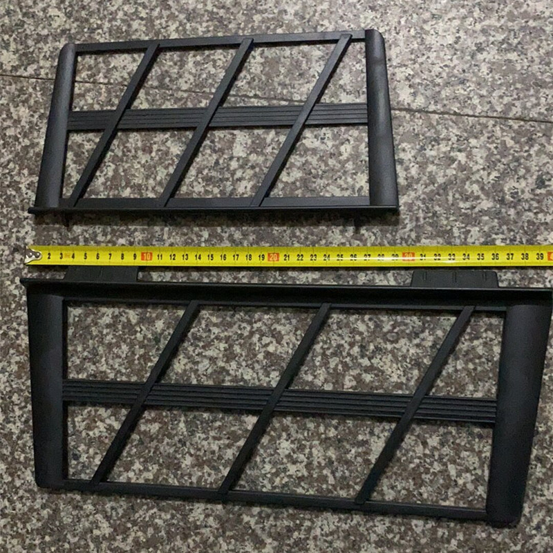 600 pupitres de musique noirs