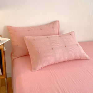 Ensemble de <span class=keywords><strong>couette</strong></span> et housse de <span class=keywords><strong>couette</strong></span> boule de <span class=keywords><strong>loup</strong></span> quatre pièces personnalisées 200TC motif solide tissé avec drap et taie d'oreiller - Product Image 6