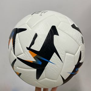 Ballon de football de haute qualité n°5 avec logo personnalisé pour l'entraînement des étudiants et des enfants - Product Image 4