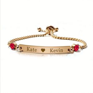 Bracelet tendance en acier inoxydable plaqué or avec 12 pierres de naissance gravées et double breloque diamant - Product Image 3
