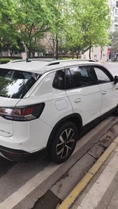 Vo&lks&wa&gen <span class=keywords><strong>Tiguan</strong></span> 330TSI Traction Avant Luxe Plus Édition Avancée - Product Image 4