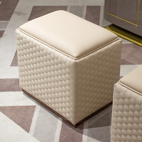 Tabouret carré beige en cuir véritable de luxe léger, idéal pour la chambre et le salon, parfait pour se préparer et changer de chaussures