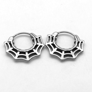 Yunnique Pendientes de aro de acero de titanio con diseño geométrico de telaraña, joyería de moda unisex - Product Image 5