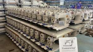 Machine à coudre à entraînement usagée, d'occasion, Maquina De Coser Usada pour Bruce DD Lockstitch - Product Image 4