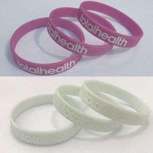 Braccialetto in Silicone Personalizzato con Logo che Cambia Colore con <span class=keywords><strong>UV</strong></span> / Braccialetto Fotocromatico <span class=keywords><strong>UV</strong></span> / Braccialetto in Gomma con Sensore Solare / Braccialetti Reattivi ai Raggi <span class=keywords><strong>UV</strong></span> - Product Image 5