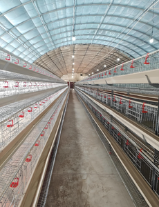 Poulailler et ferme en acier galvanisé robuste - Structure en acier durable avec conception personnalisée - Product Image 4
