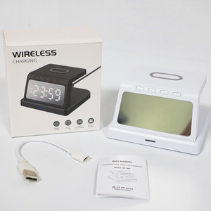 Support smartwatch réglable chargeur sans fil 4 en 1 avec réveil numérique pour iwatch iphone airpods - Product Image 5