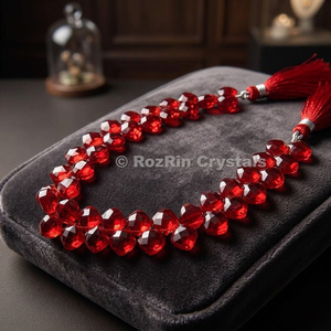 Cristaux RozRin, perles de cristal facettées en forme de cœur rouge, décoration religieuse faite à la main du Gujarat, modèle HDBDS-04 - Product Image 3