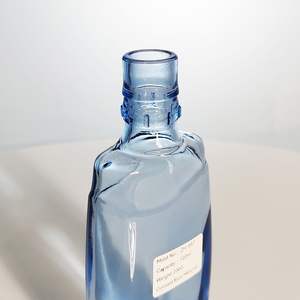 Botella de Vidrio Super Flint Única de 700 ml con Tapa para Bar y Fiestas, Mercados Europeo y Americano, Gran Venta - Product Image 4