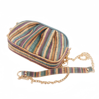 Mini sacs féminins en matériau liège cuir Conception fermeture éclair triple Sac bandoulière léger Chaîne épaule Logo customisé