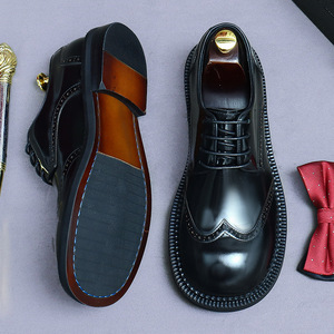 Chaussures en cuir formelles pour hommes, style rétro britannique, brocart gaufré coloré, pour costumes. Chaussures de marié - Product Image 4