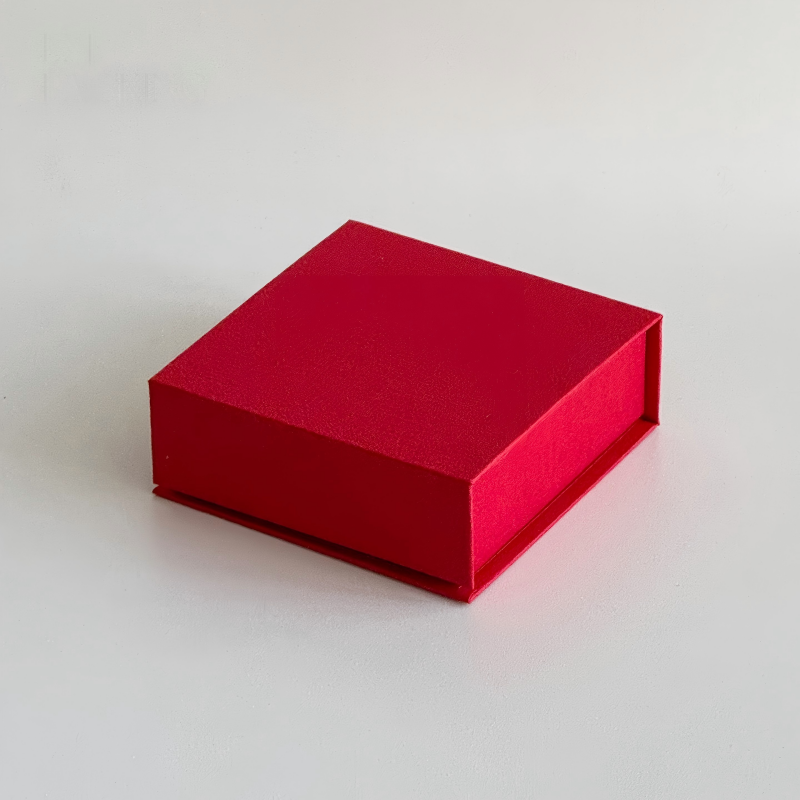 Caja de Perfume Roja