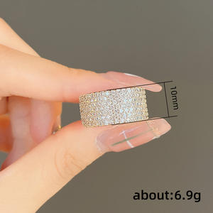 Anello da Cocktail F1630 per Donna con Zirconia Cubica Creata in Laboratorio, Micro Pavé con Pietra Rotonda, Anelli alla Moda per Feste - Product Image 4