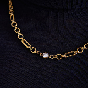 Collar de Cadena Geométrica de Acero Inoxidable con Baño de Oro de 18K y Circonita Blanca Engastada en Bisel para Uso Diario - Product Image 4