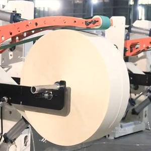 Machine de production de serviettes avec réglages de vitesse et de sortie réglables - Product Image 2