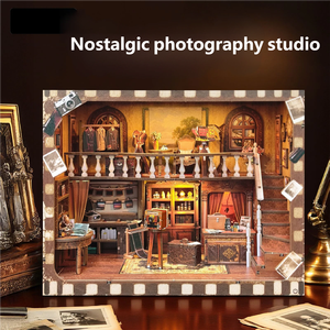 Kit Casa in Miniatura Fai-da-Te e Angolo Libreria - Set Completo di Casa <span class=keywords><strong>Giocattolo</strong></span> in Miniatura e Angolo Libreria per Esposizione Creativa - Product Image 1