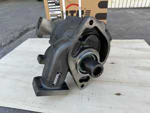 La pompe à engrenages d'origine 374-1605 10R-3428 3741605 est applicable aux bulldozers Caterpillar D8R et D8GC. - Product Image 5