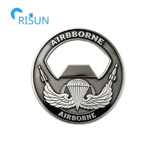 Pièce <span class=keywords><strong>de</strong></span> monnaie commémorative personnalisée en émail 3D USAF Paratrooper 82nd Airborne, décapsuleur personnalisé Airborne - Product Image 5