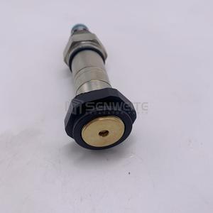 Válvula solenoide Senwitt para excavadora XCMG XE150, pieza de control de velocidad piloto de 19 mm - Product Image 4