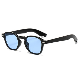 Nouvelles Lunettes de Soleil Rétro Classiques Personnalisées Tendance Anti-lumière Bleue UV400 Monture Complète Unisexe Protection Solaire - Product Image 6