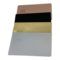 Carte de crédit en métal Visa ATM personnalisée gravée au laser, plaquée or 24 carats, avec fente pour puce et bande magnétique gravée