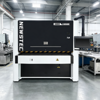 Machine à ébavurer les métaux en aluminium et acier inoxydable de 1600 mm de largeur, ponçage rapide, économiseur de temps, machine à ébavurer à brosse