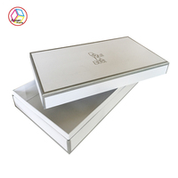 Boîte d'emballage de bague de mariage de luxe personnalisée Boîte de papier de mode avec gaufrage UV avantage de 2mm d'épaisseur pour emballage de cadeau