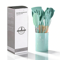 Juego de 12 utensilios de cocina de silicona sin BPA, espátula antiadherente, cuchara, volteador con mango de madera, apto para lavavajillas, logotipo personalizado OEM