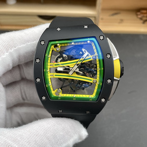 Orologio Meccanico Ultra-leggero in Fibra <span class=keywords><strong>di</strong></span> Carbonio con Quadrante Verde Motivo Lucertola, Movimento Tourbillon a Carica Manuale, Riserva <span class=keywords><strong>di</strong></span> Carica <span class=keywords><strong>di</strong></span> 48 Ore - Product Image 3