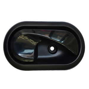 Maniglia interna interna della portiera dell'<span class=keywords><strong>auto</strong></span> compatibile con <span class=keywords><strong>Dacia</strong></span> Sandero <span class=keywords><strong>Duster</strong></span> 12- Renault Clio Modus 02- 8200733848 8200733847 - Product Image 1
