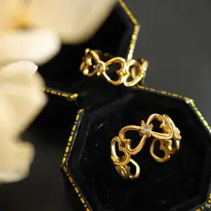 Cincin tunangan perak wanita, grosir berlian set pasangan batu alam hati kejuaraan kustom emas cincin rosario