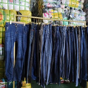 Hỗn hợp rửa dài rẻ hơn người đàn ông Jean Quần Hot Bán chất lượng tốt nam jeans quần trong số lượng lớn tiết kiệm kiện Kilo - Product Image 1