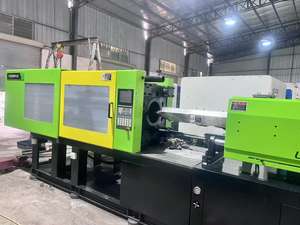 Máquina de Moldeo por Inyección Horizontal Eléctrica Servo Yizumi de 200 Toneladas Usada con PLC y Tornillo - Product Image 3