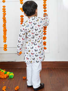 Conjunto de Kurta con Estampado de Caballo Blanco y Pijama Blanco para Niños, Ropa Tradicional Étnica Infantil, Traje de Kurta y Pijama para Fiestas y Bodas - Product Image 2