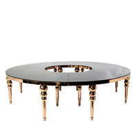 Table de banquet ronde moderne de luxe blanche pour hôtel, en acier inoxydable doré, table de mariage en verre serpentine pour événements