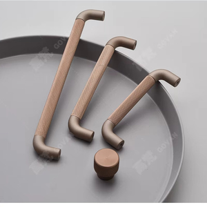 Poignée de meuble moderne nordique de luxe léger pour armoire, commode, cuisine, salon, salle de bain, hôtel, usage commercial - Aluminium spatial - Product Image 1