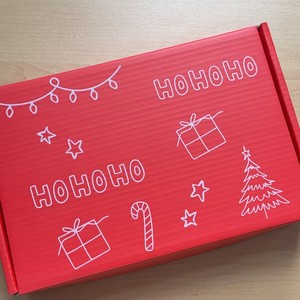 Caja de Regalo Roja de Lujo para Navidad, Cajas de Envío con Logotipo Personalizado Impreso, Caja de Papel para Empaque de Cosméticos, Perfumes y Joyería - Product Image 4