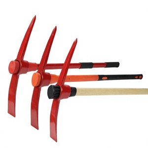 Pioche rouge thermolaquée tout-en-un à tête croisée pour creuser des pousses de bambou, avec pelle à griffes pour enlever les racines d'arbres et défricher - Product Image 1